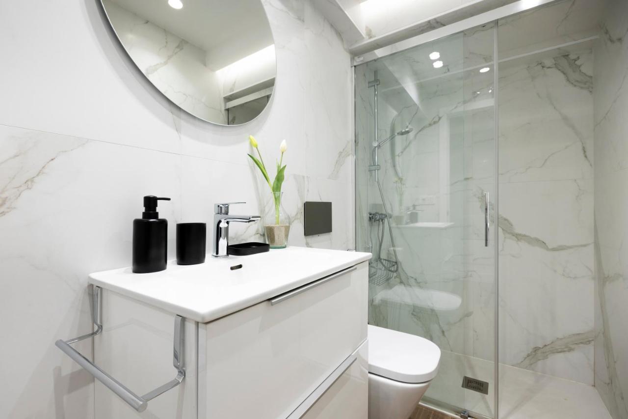 Kofradia Apartment Хондарибия Екстериор снимка